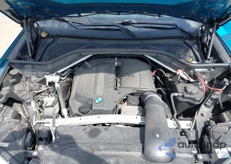 2015 BMW X5 xDrive35I z USA, uszkodzony, nr VIN 5UXKR0C56F0K65583